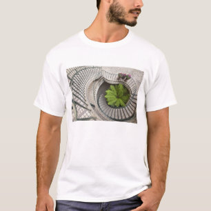 Camiseta Escalera espiral en el Embarcadero Center