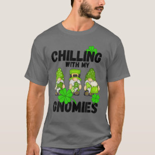 Camiseta Escalofriante Con Mis Gnomies El Día De San Patric