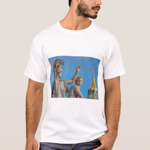 Camiseta Escena de estatua griega antigua.