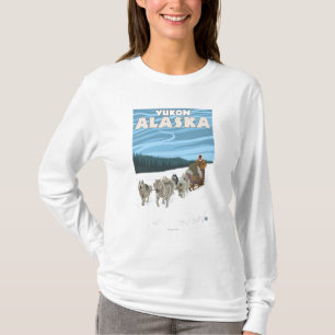 Camiseta Escena Sledding del perro - el Yukón, Alaska
