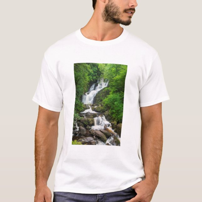 Camiseta Escenario de cascada torc, Irlanda (Anverso)