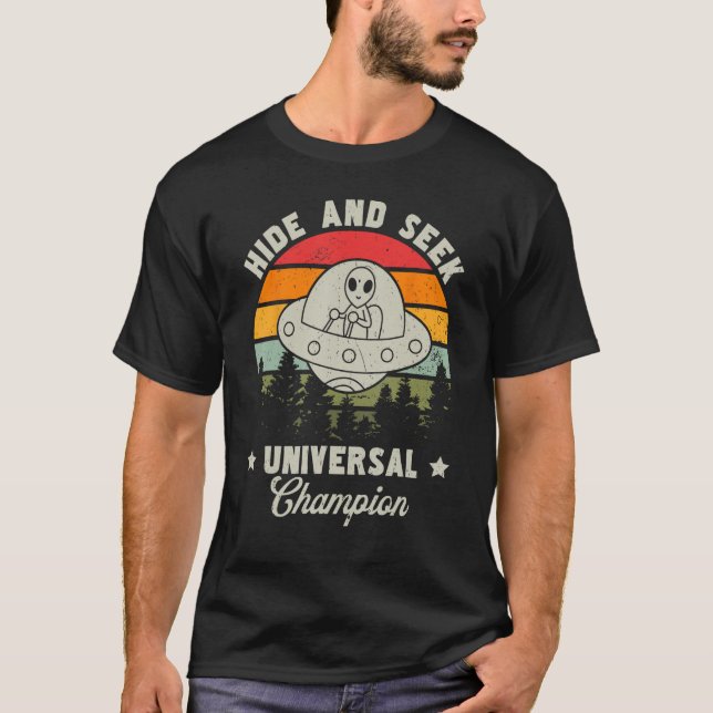 Camiseta Esconder Y Buscar Al Campeón Universal Alien Belie (Anverso)