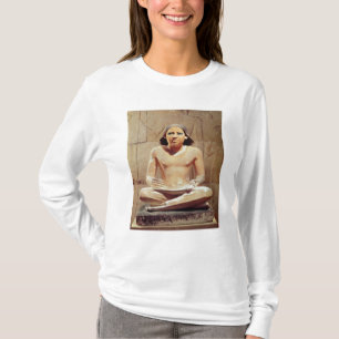 Camiseta Escribano asentado a piernas cruzadas