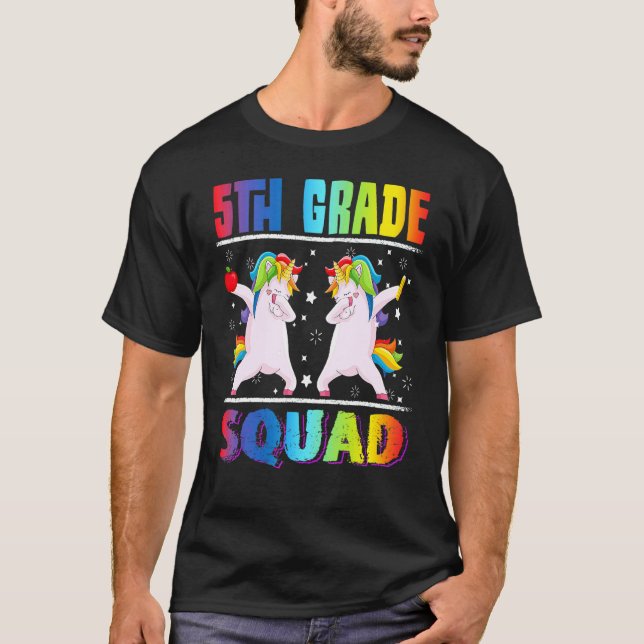 Camiseta Escuadrón de 5º Grado Dabbing Unicorn De Vuelta A  (Anverso)