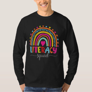 Camiseta Escuadrón de alfabetización leyendo el arcoiris de