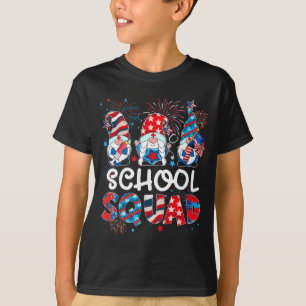 Camiseta escuadrón escolar del 4 de julio gnomo enfermera p
