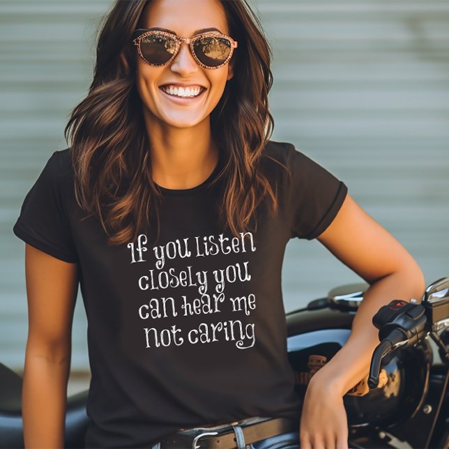 Camiseta Escucha atentamente (Subido por el creador)