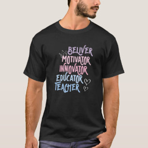 Camiseta Escuche al profesor educador creyente innovador de