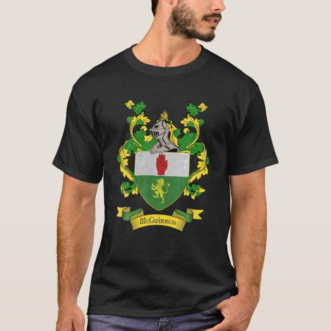 Camiseta Escudo De Armas De Mcguinness | Familia Mcguinness (Anverso)