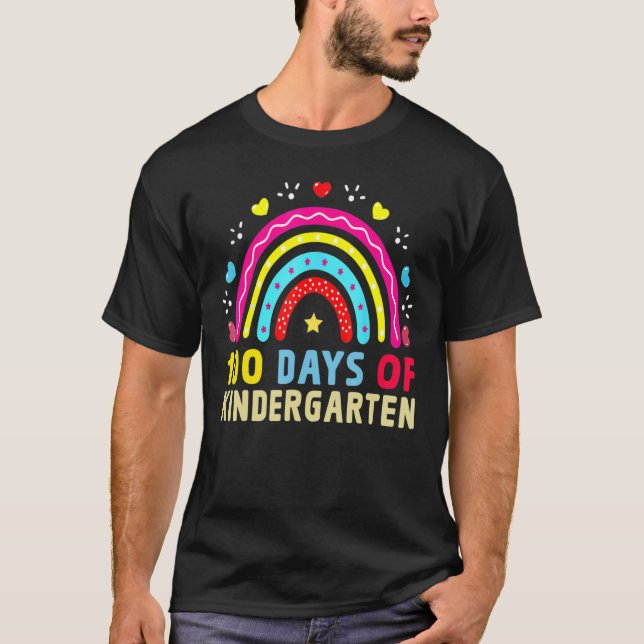 Camiseta Escuela 100 días arcoiris 100 días de guardería (Anverso)