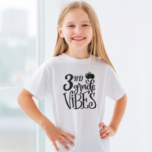 Camiseta Escuela de Vibes de tercer grado