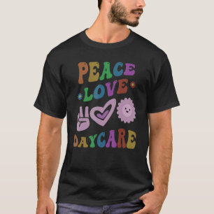 Camiseta Escuela Groovy de Maestros Retro de DAYCARE PEACE 