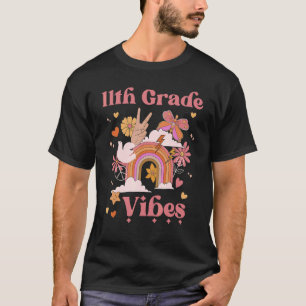 Camiseta Escuela Groovy Retro Boho Rainbow de 11° grado de