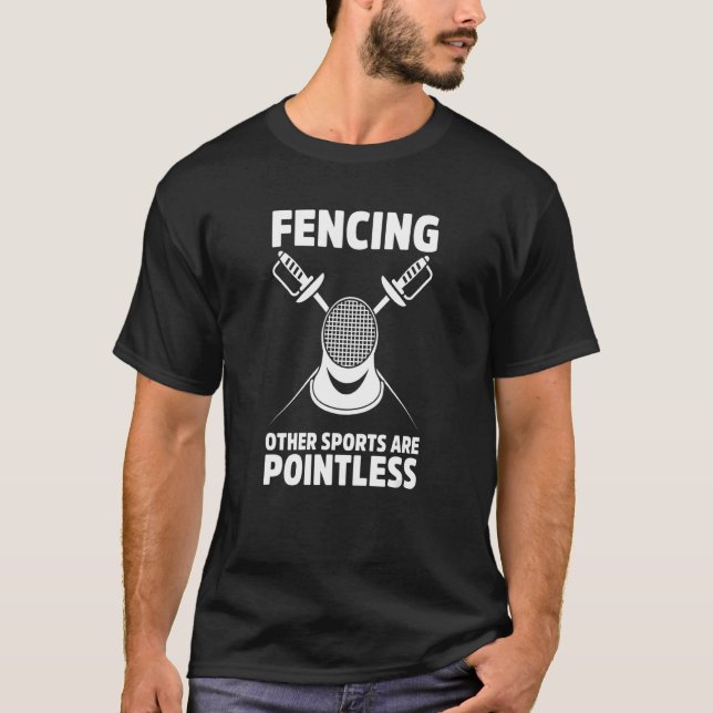 Camiseta Esgrimista de Esgrima Inútil En Garde Sable Espada (Anverso)