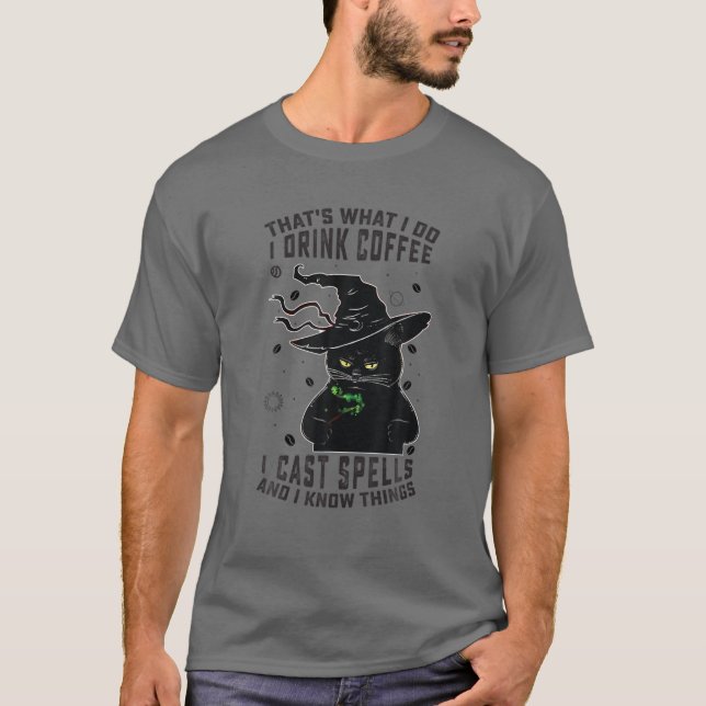 Camiseta Eso es lo que bebo café. (Anverso)