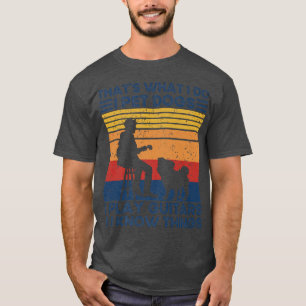 Camiseta Eso es lo que hago, Mascota perros, toco guitares 