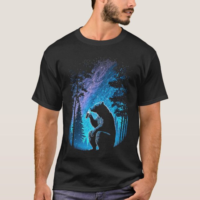 Camiseta Esoteric Bear drinking Beer Night Forest (Anverso)