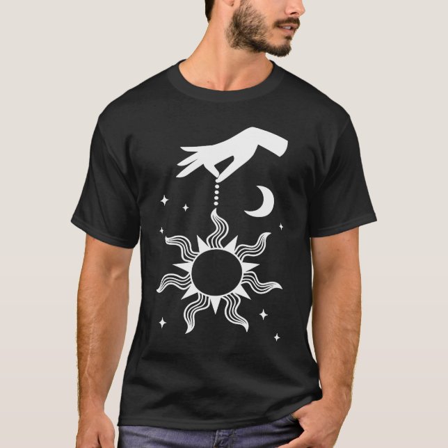 Camiseta Esoteric Spiritual Moon Hand Line (Anverso)