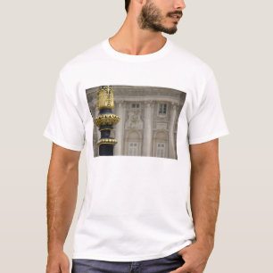 Camiseta España, Madrid. Palacio Real, lámpara dorada ornam