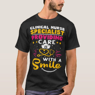 Camiseta Especialista en Enfermería Clínica que Brinda Aten