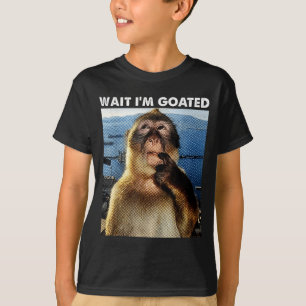 Camiseta Espera, estoy Goated Chistoso Mono Pensativo Meme 