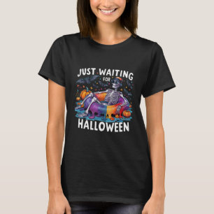 Camiseta Esperando a Halloween, temporada de fantasía diver