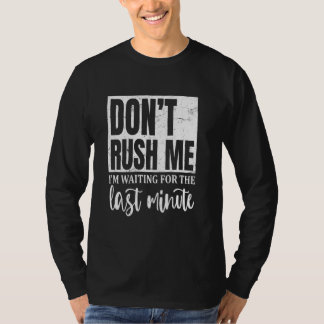 Camiseta Esperando El Regalo De Las Citas Sarcásticas De Úl