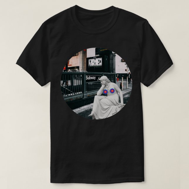 Camiseta Esperando en el metro (Diseño del anverso)