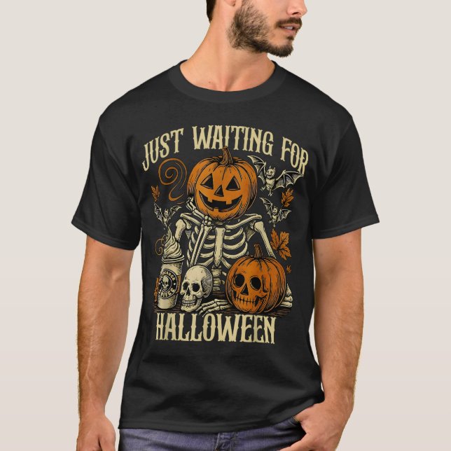 Camiseta Esperando la temporada de escrúpulos de Halloween (Anverso)
