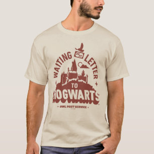 Camiseta Esperando mi Carta de HOGWARTS™