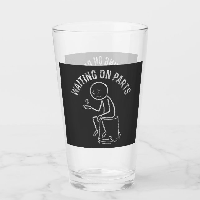 Camiseta Esperando Piezas Figura Divertida (Anverso)