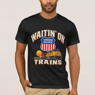 CAMISETA ESPERANDO TRENES. UNION PACIFIC.