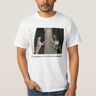 Camiseta Espere las perreras minuciosas - modificadas para