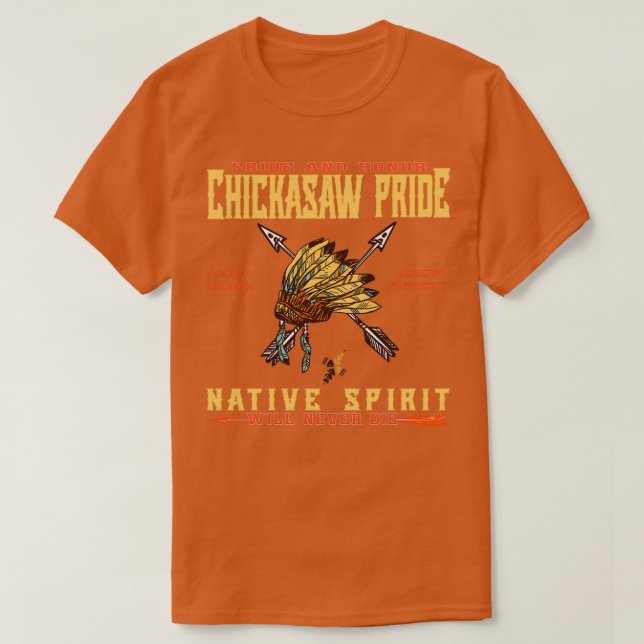 CAMISETA ESPÍRITU DEL ORGULLO NATURAL DE CHICKASAW EN ESTAD (Diseño del anverso)