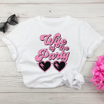Camiseta Esposa Cuta Retro De La Fiesta Bachelorette<br><div class="desc">Camiseta divertida y adorable de la fiesta de la soltera para la novia con "Esposa del Fiesta" en un guión estilo retro rosado de los años 70 y gafas de sol en forma de corazón. Una camiseta "La vida del Fiesta" está disponible para el equipo de soltería.</div>