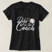 Esposa de Entrenador de Béisbol Tiene Preferencia 