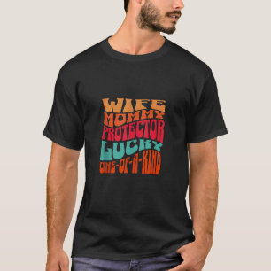 Camiseta Esposa Mamá Protectora Afortunada Una Madre Amable