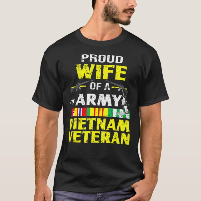 Camiseta  Esposa Orgullosa del Ejército Vietnam Veteran, VN (Anverso)
