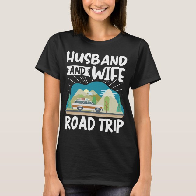 Camiseta Esposa Y Esposa De La Pareja De Vacantes De Travel (Anverso)