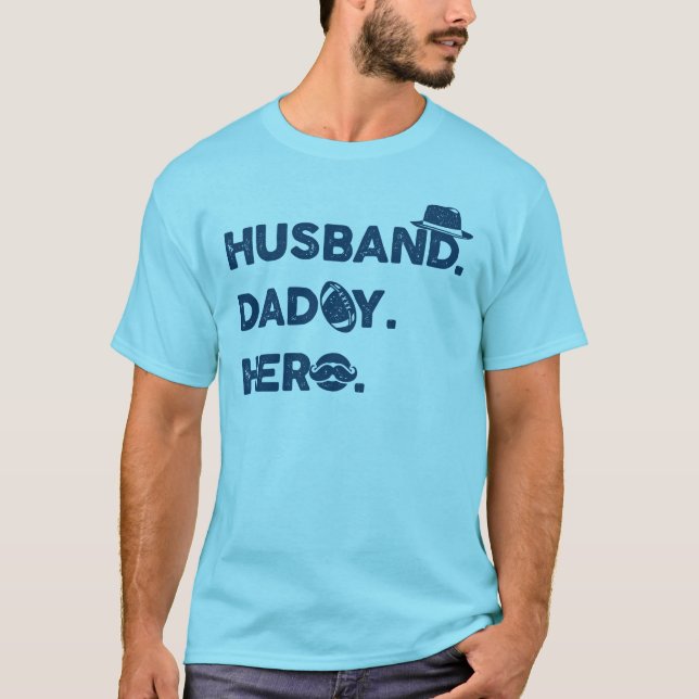 Camiseta  Esposo.Papá. Héroe. Gráfico retro (Anverso)