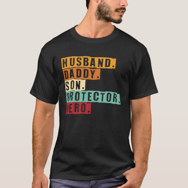 Camiseta Esposo Papi hijo Protector Hero World Bester Papa (Anverso)