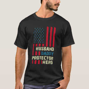 Camiseta Esposo Papi Protector Hero Fath Bandera Estadounid