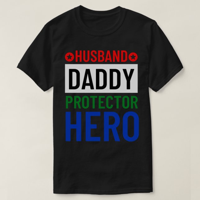 Camiseta Esposo Papi Protector Hero Padres Día Gracioso Gif (Diseño del anverso)