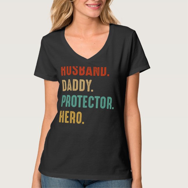 Camiseta Esposo Papi Protector Hero Papá Padre Padres D (Anverso)