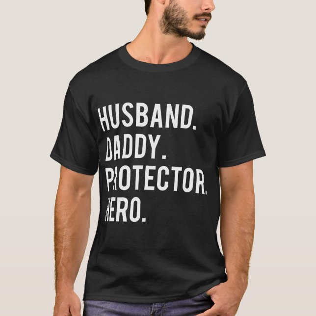 Camiseta Esposo protector de papá héroe padre fresco (Anverso)