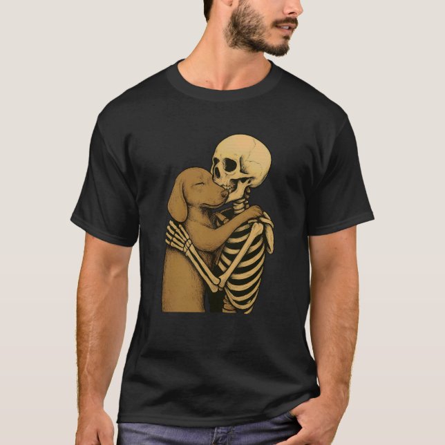 Camiseta Esqueleto abrazando perro dachshund Halloween (Anverso)
