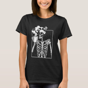 Camiseta Esqueleto bebiendo café divertido cráneo de Hallow
