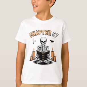 Camiseta Esqueleto divertido de Halloween leyendo libro 67 