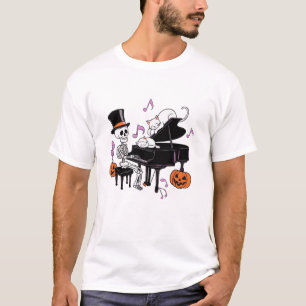 Camiseta Esqueleto espeluznante tocando el piano con gatos 