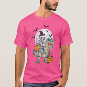 Camiseta Esqueleto montando dinosaurio Rex Halloween chicos